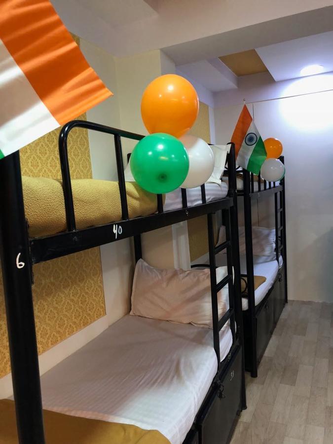 Bandra Dormitory Only For Indian Mumbai Exterior foto