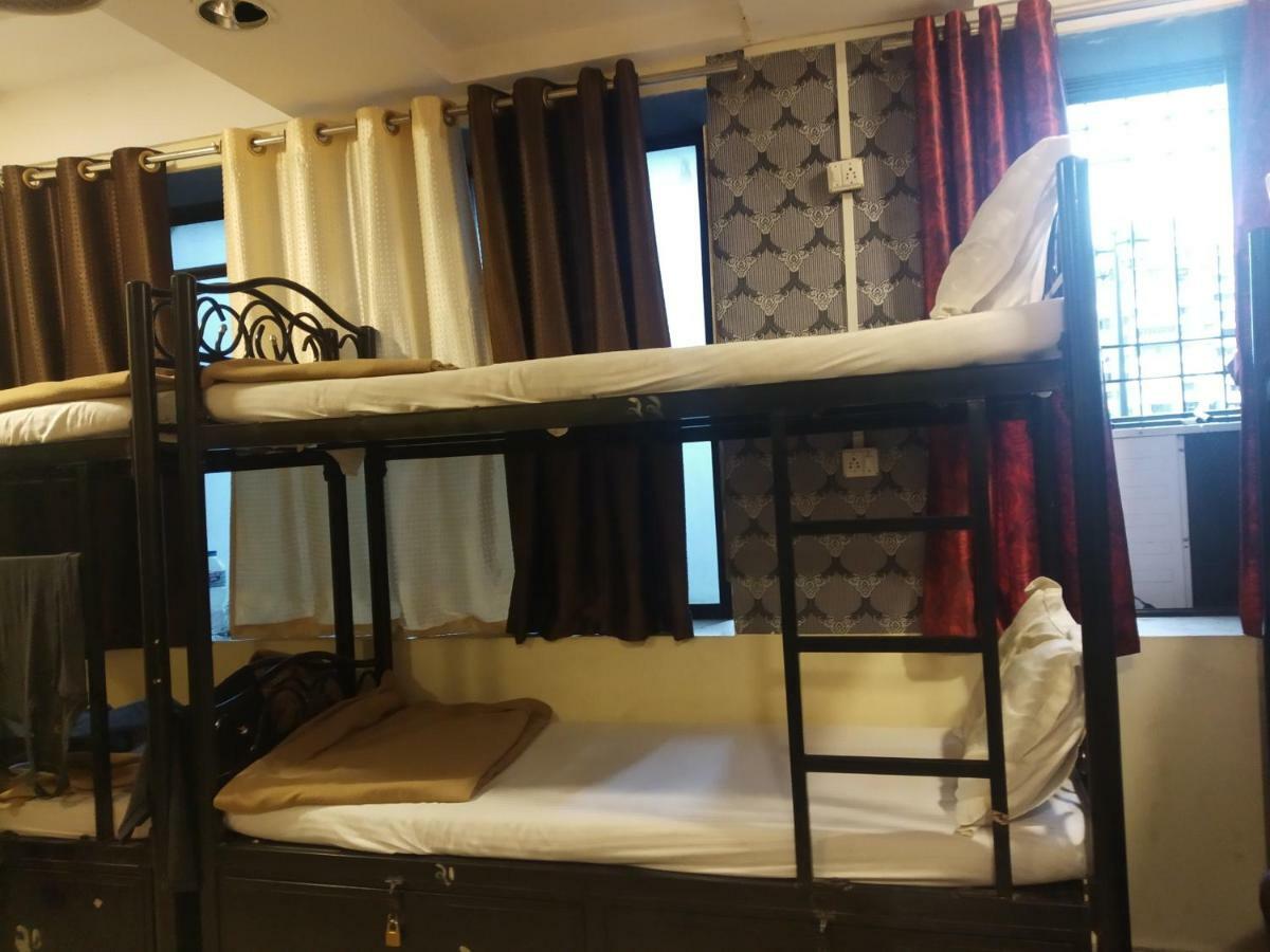 Bandra Dormitory Only For Indian Mumbai Exterior foto