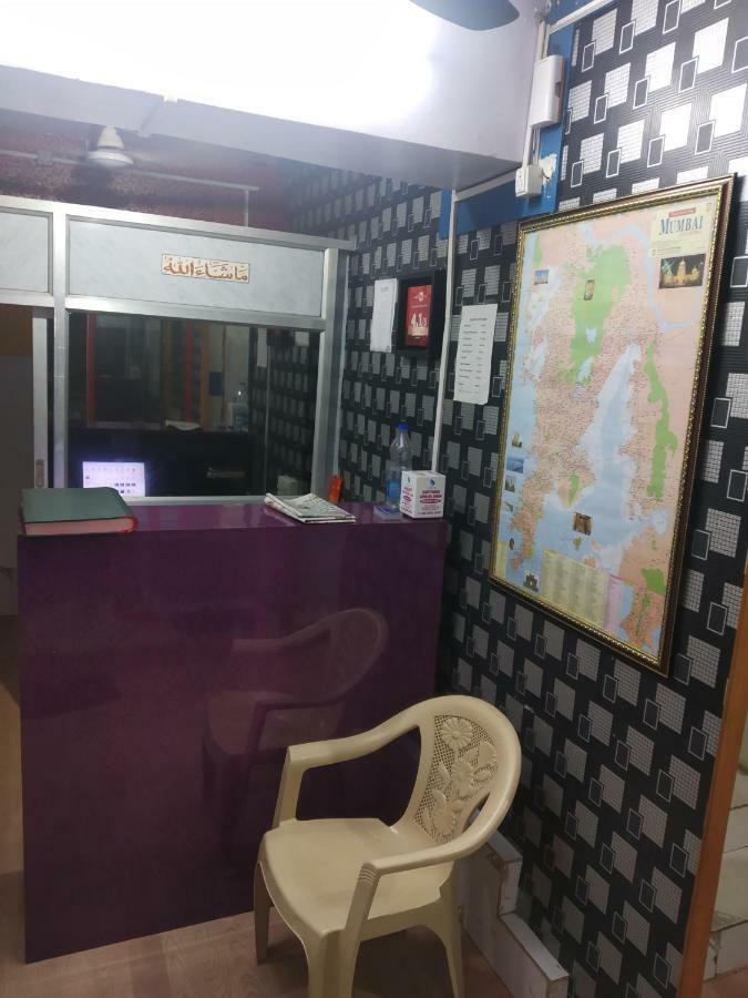 Bandra Dormitory Only For Indian Mumbai Exterior foto